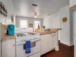 1209 W 8th ST, Austin TX 78703