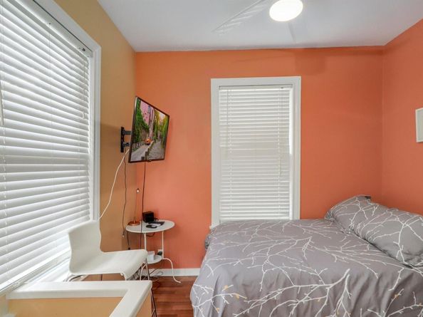 1209 W 8th ST, Austin TX 78703