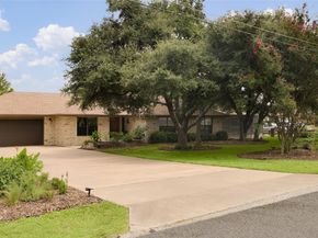 12227 NW Tanglewild DR, Austin TX 78758