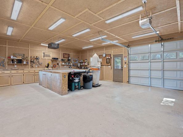 4004 Fountainwood CIR, Georgetown TX 78633