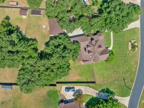 4004 Fountainwood CIR, Georgetown TX 78633
