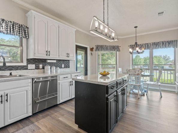 4004 Fountainwood CIR, Georgetown TX 78633