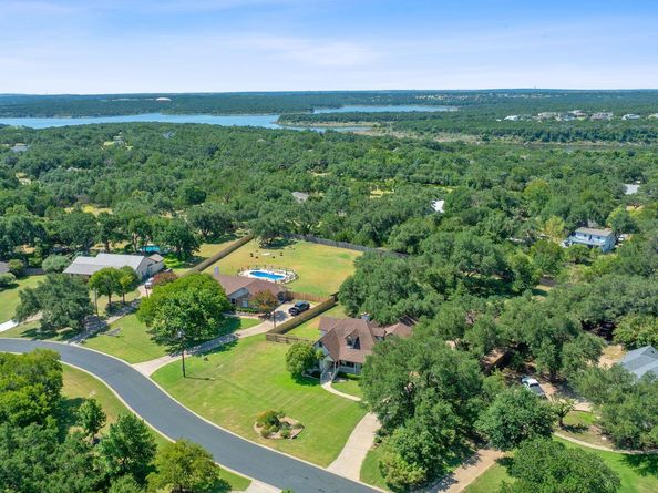 4004 Fountainwood CIR, Georgetown TX 78633
