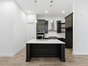 8521 Pine Muhly DR, Lago Vista TX 78645