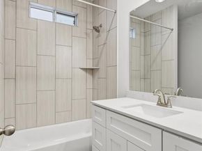 8521 Pine Muhly DR, Lago Vista TX 78645