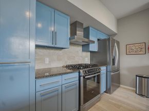 1600 Barton Springs RD 4305, Austin TX 78704