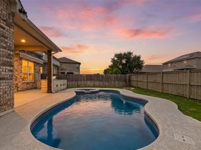 125 Callie WAY, Liberty Hill TX 78642