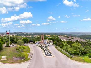214 Varco DR, Austin TX 78738