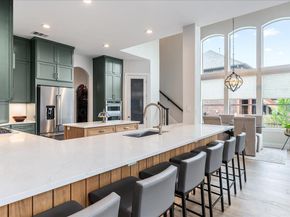 214 Varco DR, Austin TX 78738