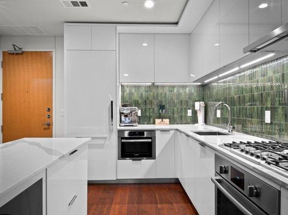 44 East Ave 3705, Austin TX 78701