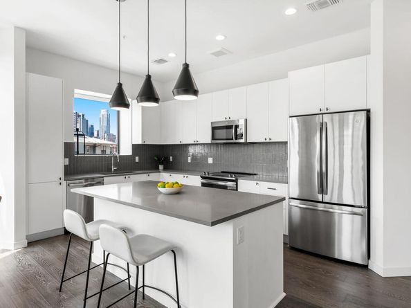 800 Embassy DR 337, Austin TX 78702