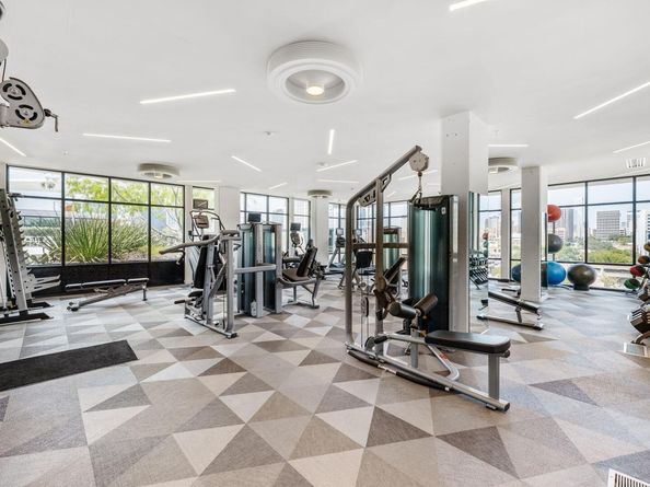 800 Embassy DR 337, Austin TX 78702