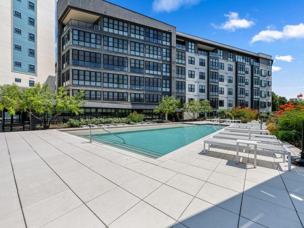 800 Embassy DR 337, Austin TX 78702
