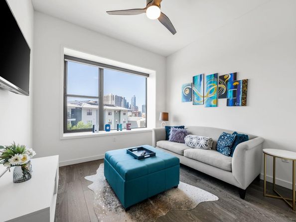 800 Embassy DR 337, Austin TX 78702