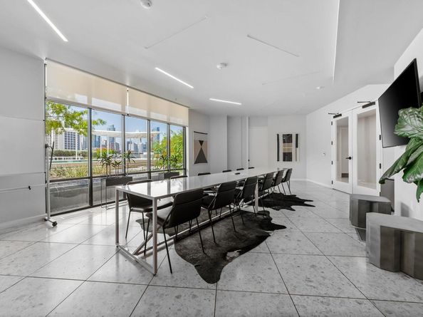 800 Embassy DR 337, Austin TX 78702