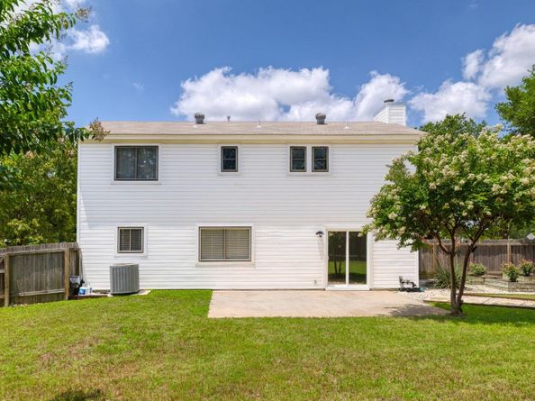 2616 Aylesbury LN, Austin TX 78745