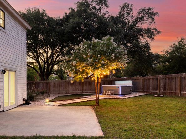 2616 Aylesbury LN, Austin TX 78745