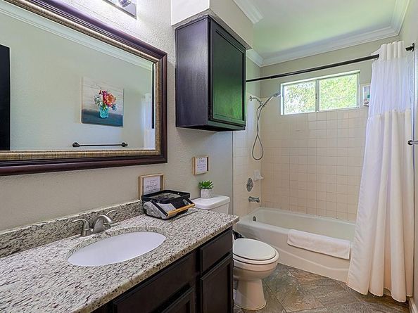 12624 Dringenberg DR, Austin TX 78729