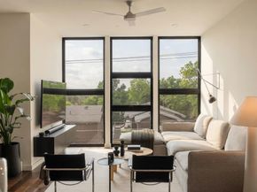 1322 E 12th ST 305, Austin TX 78702
