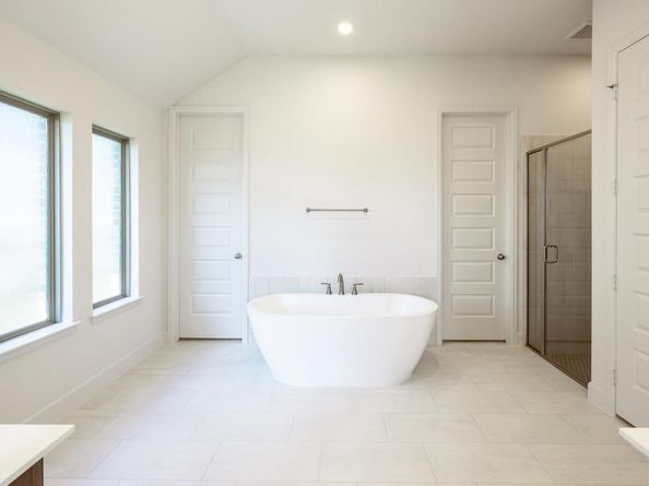 168 La Venta LOOP, Liberty Hill TX 78642