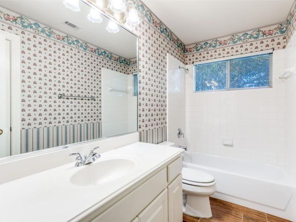 6901 W Bright Star LN W, Austin TX 78736