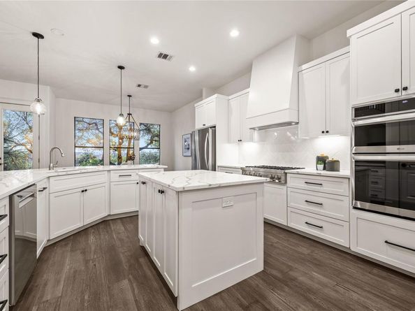 13601 Montview DR, Austin TX 78732