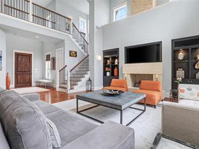 816 Stonewall Ridge LN, Austin TX 78746