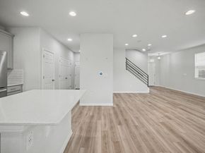 10807 Sentinel DR, Austin TX 78747