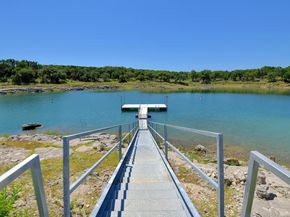 8119 Prairie Rye DR, Lago Vista TX 78645