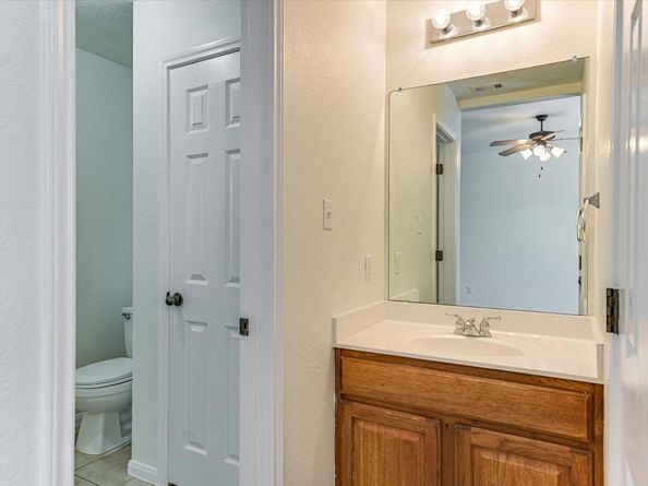 905 Balmoral Castle CT, Pflugerville TX 78660