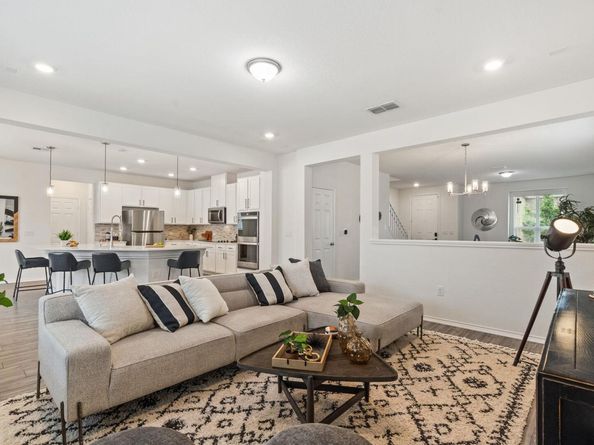 7808 Lawford CT, Austin TX 78744