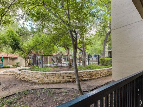 9525 N Capital Of Texas Highway 414, Austin TX 78759