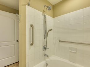 9525 N Capital Of Texas Highway 414, Austin TX 78759