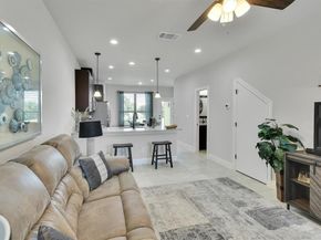 18902 Nicklaus DR, Point Venture TX 78645