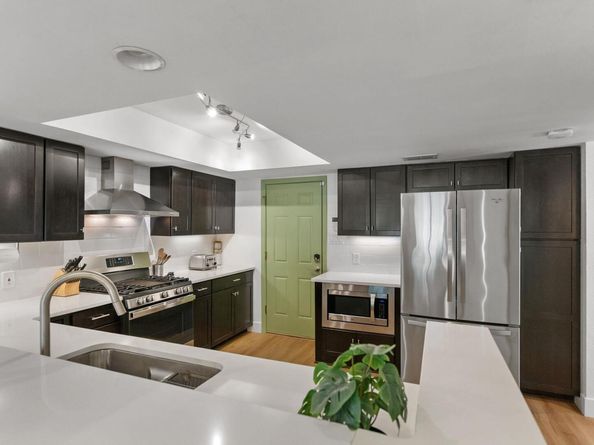 6805 Thorncliffe DR B, Austin TX 78731