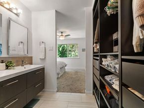 6805 Thorncliffe DR B, Austin TX 78731