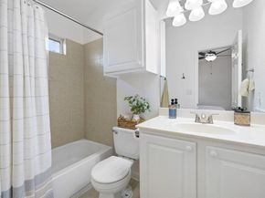 8022 Flintlock CIR, Lago Vista TX 78645