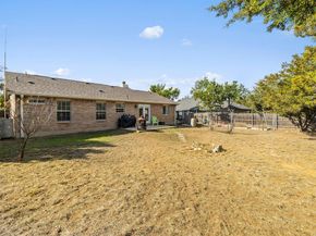 8022 Flintlock CIR, Lago Vista TX 78645