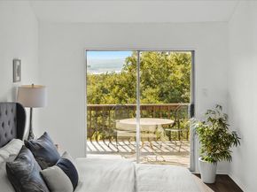 559 Demarett DR, Point Venture TX 78645