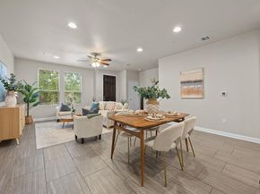 6814 E Riverside DR 104, Austin TX 78741