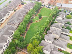 6814 E Riverside DR 104, Austin TX 78741