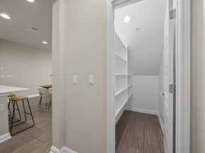 6814 E Riverside DR 104, Austin TX 78741