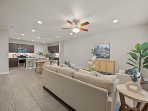 6814 E Riverside DR 104, Austin TX 78741