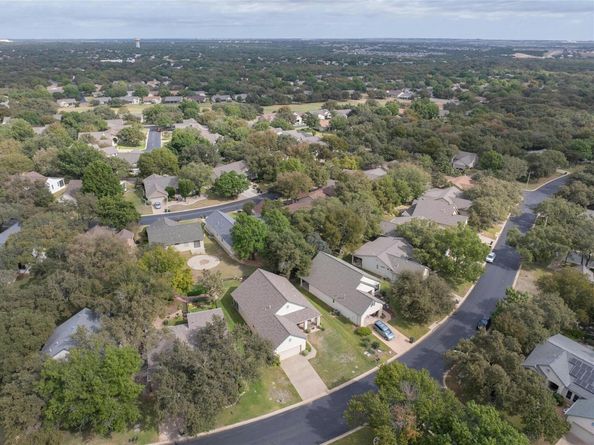 155 Dan Moody TRL, Georgetown TX 78633