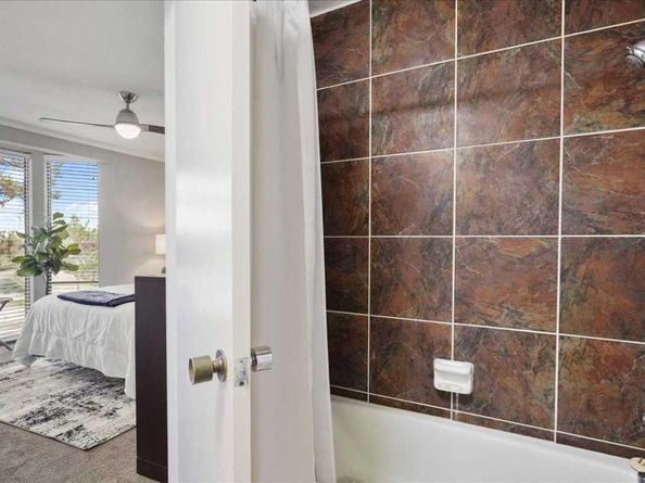 156 World Of Tennis SQ D167, Lakeway TX 78738