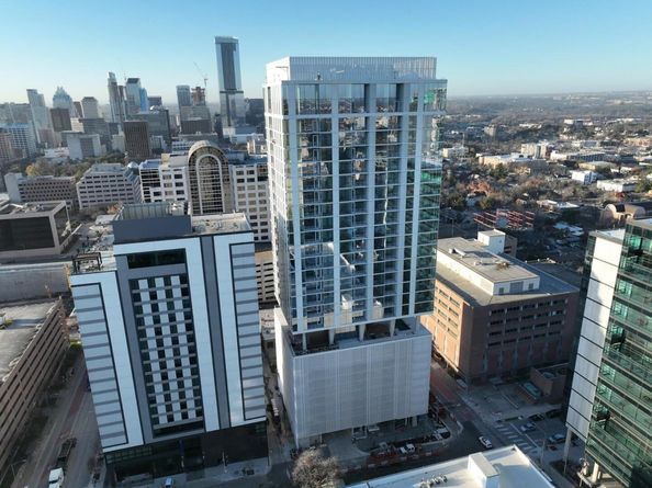313 W 17th ST 1802, Austin TX 78701