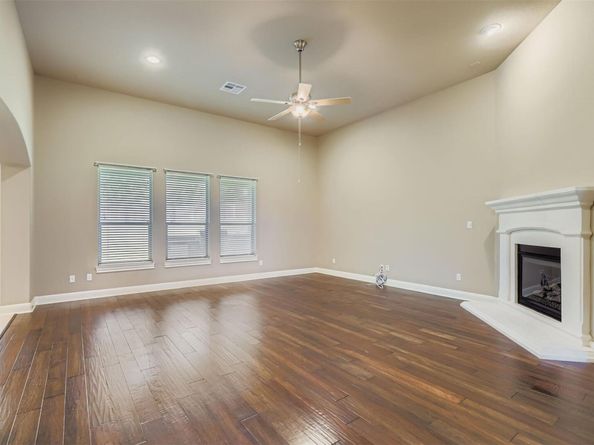 2216 Traditions CT, Leander TX 78641