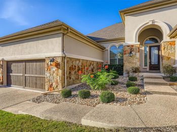2216 Traditions CT