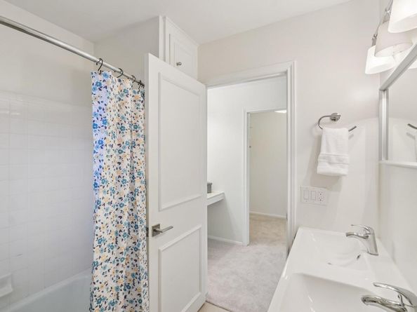 2505 Comburg Castle WAY, Austin TX 78748