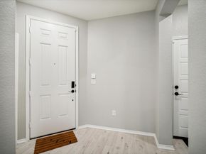 7102 Summer Tanager DR 16, Austin TX 78744
